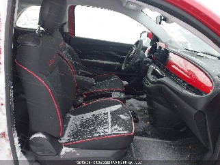 2024 Fiat 500E, VIN ZFAFFAA48RX220207. Фото 5 из 6 с аукциона IAAI. Каталог авто из США OpenDataCar.