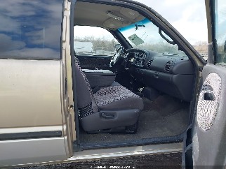 2001 Dodge Ram 1500, VIN 3B7HF13Z11M573702. Фото 5 из 6 с аукциона IAAI. Каталог авто из США OpenDataCar.