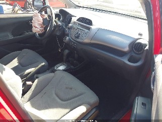 2013 Honda Fit, VIN JHMGE8H39DC068796. Фото 5 з 6 з аукціону IAAI. Каталог авто зі США OpenDataCar.