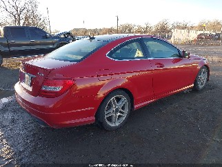 2013 Mercedes-benz C-Class, VIN WDDGJ8JB0DG021718. Фото 4 з 6 з аукціону IAAI. Каталог авто зі США OpenDataCar.