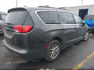 2020 Chrysler Voyager, VIN 2C4RC1DG8LR265156. Фото 4 из 6 с аукциона IAAI. Каталог авто из США OpenDataCar.