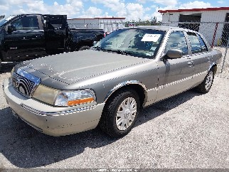 2004 Mercury Grand Marquis, VIN 2MEFM74W84X642543. Photo 2 of 6 from IAAI auction. OpenDataCar US salvage catalog.