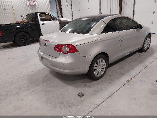 2009 Volkswagen Eos, VIN WVWBA71F29V015178. Фото 4 з 6 з аукціону IAAI. Каталог авто зі США OpenDataCar.