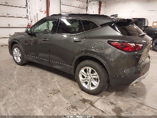 2020 Chevrolet Blazer, VIN 3GNKBJRSXLS618735. Фото 3 из 6 с аукциона IAAI. Каталог авто из США OpenDataCar.