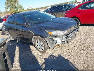 2018 Ford Focus, VIN 1FADP3E25JL204551. Фото 1 из 6 с аукциона IAAI. Каталог авто из США OpenDataCar.