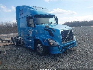 2013 Volvo VN, VIN 4V4NC9EH7DN148840. Фото 1 з 6 з аукціону IAAI. Каталог авто зі США OpenDataCar.