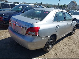 2012 Toyota Yaris, VIN JTDBT4K31C1419875. Фото 4 з 6 з аукціону IAAI. Каталог авто зі США OpenDataCar.
