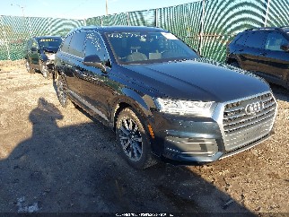 2017 Audi Q7, VIN WA1LHAF77HD053521. Фото 1 з 6 з аукціону IAAI. Каталог авто зі США OpenDataCar.