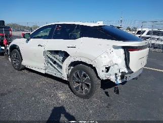 2024 Lexus RZ 300e, VIN JTJABABB0RA003620. Фото 3 из 6 с аукциона IAAI. Каталог авто из США OpenDataCar.