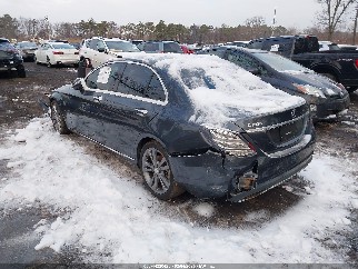 2015 Mercedes-benz C-Class, VIN 55SWF4JB7FU045803. Фото 3 з 6 з аукціону IAAI. Каталог авто зі США OpenDataCar.