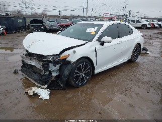 2018 Toyota Camry, VIN 4T1B11HK0JU143022. Фото 2 з 6 з аукціону IAAI. Каталог авто зі США OpenDataCar.