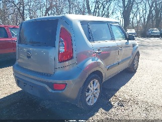 2013 Kia Soul, VIN KNDJT2A69D7554287. Фото 4 з 6 з аукціону IAAI. Каталог авто зі США OpenDataCar.