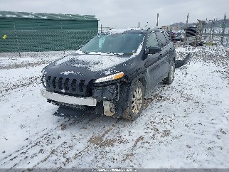 2015 Jeep Cherokee, VIN 1C4PJMDS5FW613963. Фото 2 из 6 с аукциона IAAI. Каталог авто из США OpenDataCar.