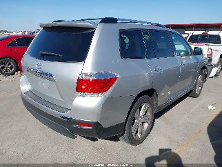 2013 Toyota Highlander, VIN 5TDYK3EH8DS141382. Фото 4 з 6 з аукціону IAAI. Каталог авто зі США OpenDataCar.