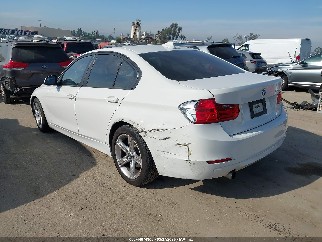 2014 Bmw 3 Series, VIN WBA3B1C51EK132729. Фото 3 з 6 з аукціону IAAI. Каталог авто зі США OpenDataCar.