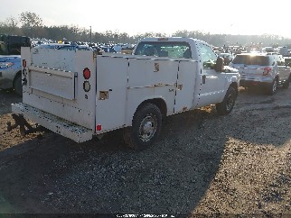 2015 Ford F-350, VIN 1FDBF3A61FEB42599. Zdjęcie 4 z 6 z aukcji IAAI. Katalog aut z USA OpenDataCar.