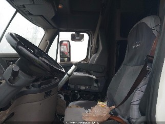 2017 Freightliner Cascadia 125, VIN 3AKJGLDR9HSHV1506. Фото 6 з 6 з аукціону IAAI. Каталог авто зі США OpenDataCar.