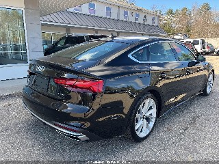 2022 Audi A5 Sportback, VIN WAUABCF56NA028502. Фото 4 з 6 з аукціону IAAI. Каталог авто зі США OpenDataCar.
