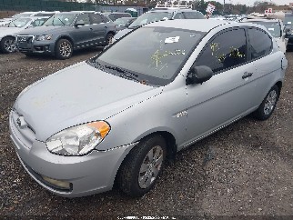 2009 Hyundai Accent, VIN KMHCM36C49U117117. Zdjęcie 2 z 6 z aukcji IAAI. Katalog aut z USA OpenDataCar.