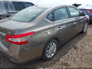 2015 Nissan Sentra, VIN 3N1AB7APXFL632618. Фото 4 з 6 з аукціону IAAI. Каталог авто зі США OpenDataCar.