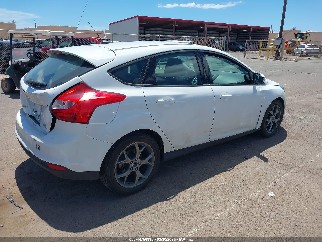 2013 Ford Focus, VIN 1FADP3K29DL382567. Zdjęcie 4 z 6 z aukcji IAAI. Katalog aut z USA OpenDataCar.