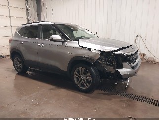 2021 Kia Seltos, VIN KNDEUCAA7M7230537. Фото 1 з 6 з аукціону IAAI. Каталог авто зі США OpenDataCar.