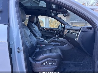 2019 Porsche Cayenne, VIN WP1AA2AY2KDA00870. Фото 5 з 6 з аукціону IAAI. Каталог авто зі США OpenDataCar.