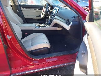 2018 Honda Accord, VIN 1HGCV1F4XJA041439. Photo 5 of 6 from IAAI auction. OpenDataCar US salvage catalog.