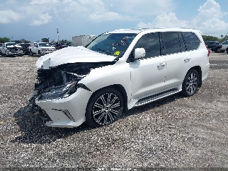 2021 Lexus LX 570, VIN JTJDY7AX8M4335663. Фото 2 з 6 з аукціону IAAI. Каталог авто зі США OpenDataCar.