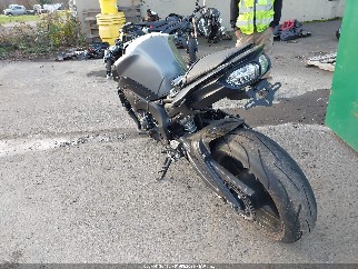 2011 Yamaha FZ8, VIN JYARN27E3BA000346. Фото 3 з 6 з аукціону IAAI. Каталог авто зі США OpenDataCar.