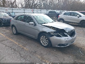 2013 Chrysler 200, VIN 1C3CCBBB9DN722899. Фото 1 з 6 з аукціону IAAI. Каталог авто зі США OpenDataCar.