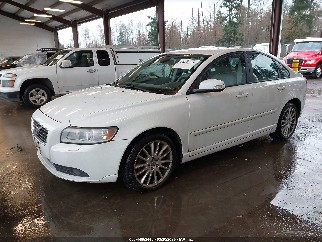 2009 Volvo S40, VIN YV1MS390892463032. Фото 2 из 6 с аукциона IAAI. Каталог авто из США OpenDataCar.
