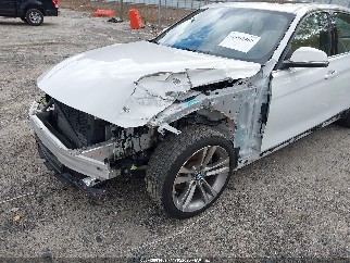 2018 Bmw 3 Series, VIN WBA8B9C58JEE80771. Фото 6 з 6 з аукціону IAAI. Каталог авто зі США OpenDataCar.