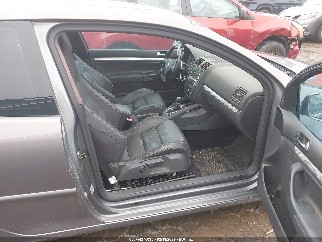 2008 Volkswagen R32, VIN WVWKC71KX8W250217. Фото 5 з 6 з аукціону IAAI. Каталог авто зі США OpenDataCar.