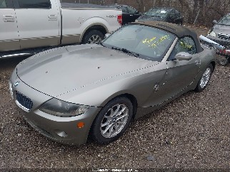2005 Bmw Z4, VIN 4USBT33525LS58318. Фото 2 из 6 с аукциона IAAI. Каталог авто из США OpenDataCar.