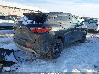 2021 Chevrolet Blazer, VIN 3GNKBBRA6MS505122. Фото 4 з 6 з аукціону IAAI. Каталог авто зі США OpenDataCar.