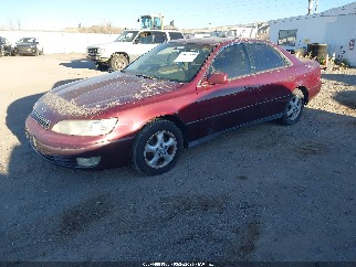 1998 Lexus ES 300, VIN JT8BF28G3W0109628. Фото 2 из 6 с аукциона IAAI. Каталог авто из США OpenDataCar.