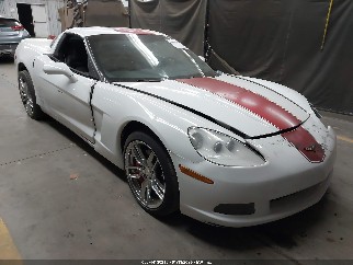 2012 Chevrolet Corvette, VIN 1G1YE2DW5C5104126. Фото 1 из 6 с аукциона IAAI. Каталог авто из США OpenDataCar.