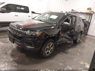 2022 Jeep Compass, VIN 3C4NJDDB9NT154206. Фото 2 з 6 з аукціону IAAI. Каталог авто зі США OpenDataCar.
