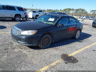 2013 Chrysler 200, VIN 1C3CCBAG8DN738718. Zdjęcie 2 z 6 z aukcji IAAI. Katalog aut z USA OpenDataCar.