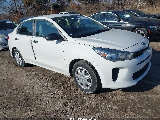 2018 Kia Rio, VIN 3KPA24AB4JE045571. Фото 1 з 6 з аукціону IAAI. Каталог авто зі США OpenDataCar.
