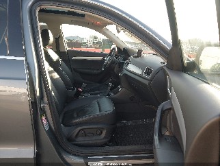 2015 Audi Q3, VIN WA1GFCFS9FR004053. Фото 5 из 6 с аукциона IAAI. Каталог авто из США OpenDataCar.