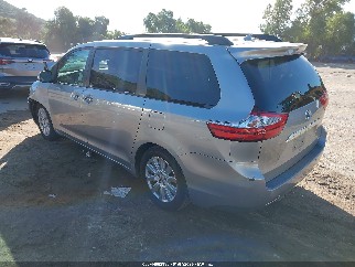 2017 Toyota Sienna, VIN 5TDYZ3DC2HS809894. Фото 3 з 6 з аукціону IAAI. Каталог авто зі США OpenDataCar.