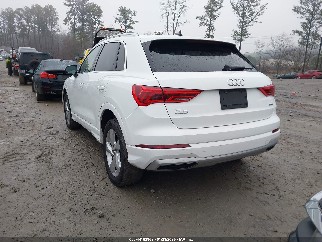 2019 Audi Q3, VIN WA1AECF3XK1081900. Фото 3 з 6 з аукціону IAAI. Каталог авто зі США OpenDataCar.