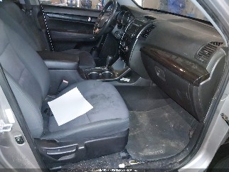 2013 Kia Sorento, VIN 5XYKT3A17DG362240. Фото 5 з 6 з аукціону IAAI. Каталог авто зі США OpenDataCar.