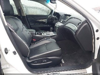 2017 Infiniti Q70, VIN JN1BY1PR4HM210572. Фото 5 з 6 з аукціону IAAI. Каталог авто зі США OpenDataCar.