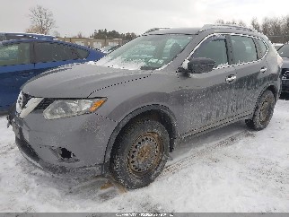 2015 Nissan Rogue, VIN 5N1AT2MV0FC752703. Фото 2 з 6 з аукціону IAAI. Каталог авто зі США OpenDataCar.