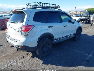 2017 Subaru Forester, VIN JF2SJGEC7HH562056. Фото 4 з 6 з аукціону IAAI. Каталог авто зі США OpenDataCar.